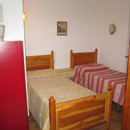 Casa La Forsizia * فالديري