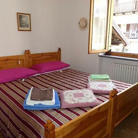 Holiday home Casa La Forsizia Valdieri