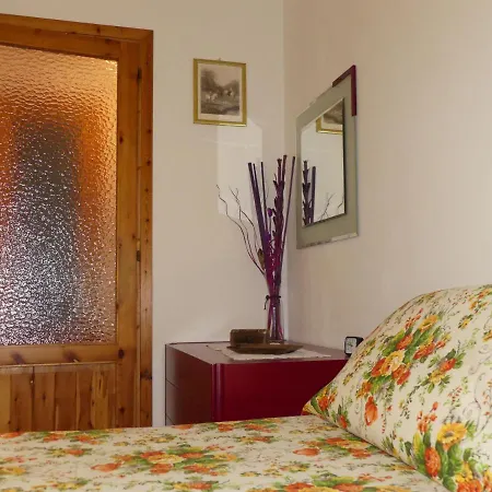 Holiday home Casa La Forsizia Valdieri